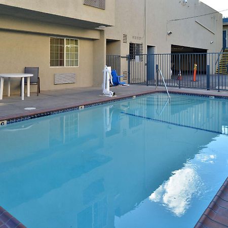 Americas Best Value Inn Hollywood Los Angeles Extérieur photo