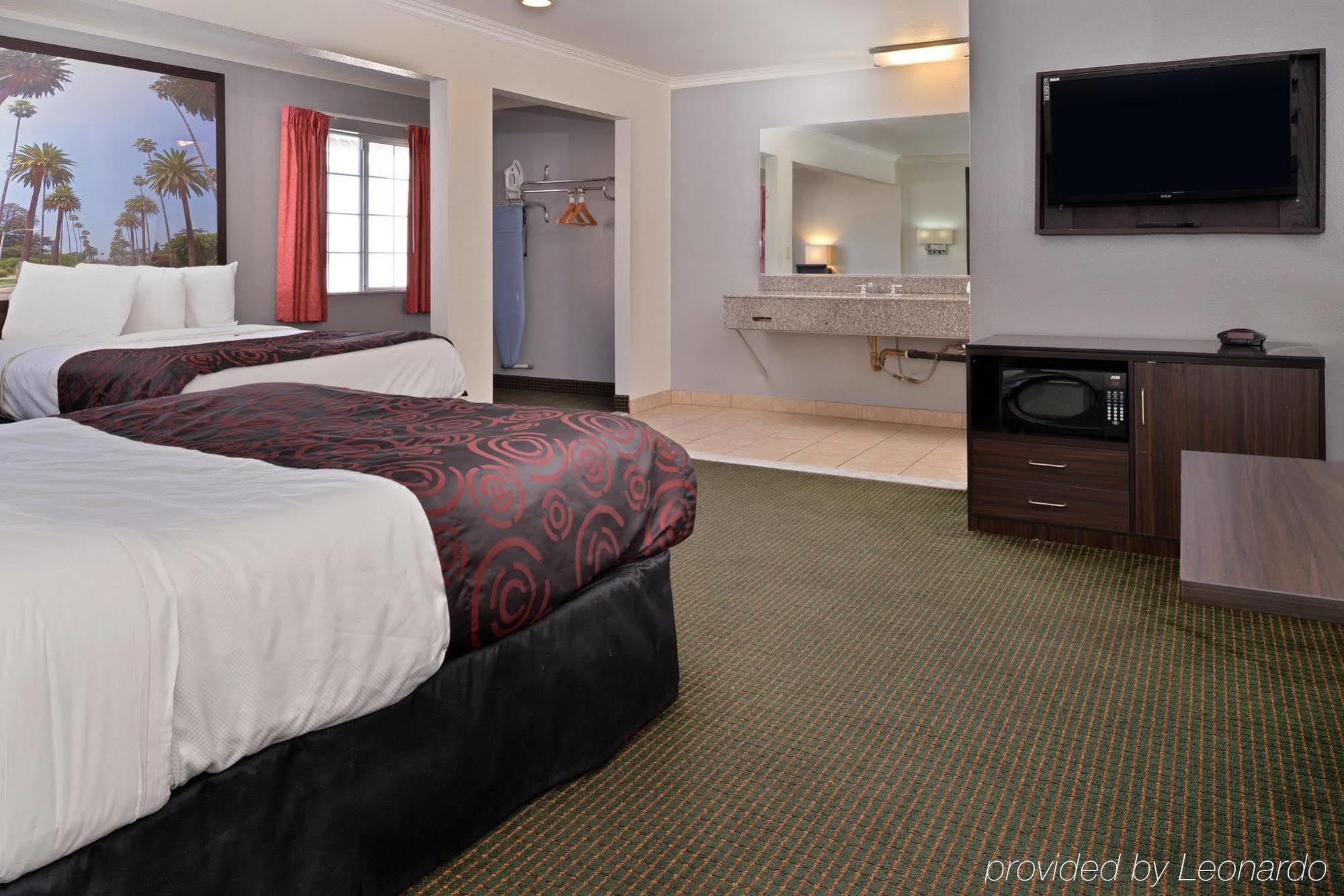 Americas Best Value Inn Hollywood Los Angeles Extérieur photo